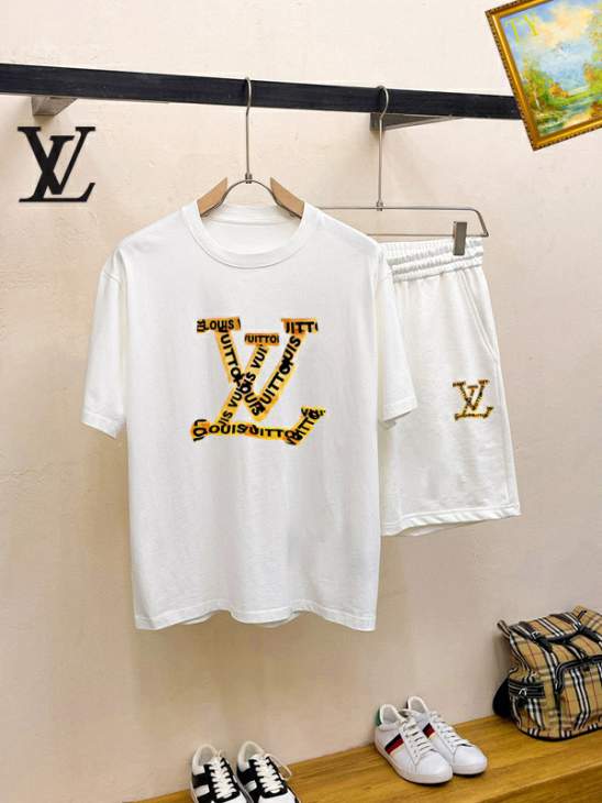 Picture of LV Shirt Pant Suits _SKULVM-3XL25tx30523229